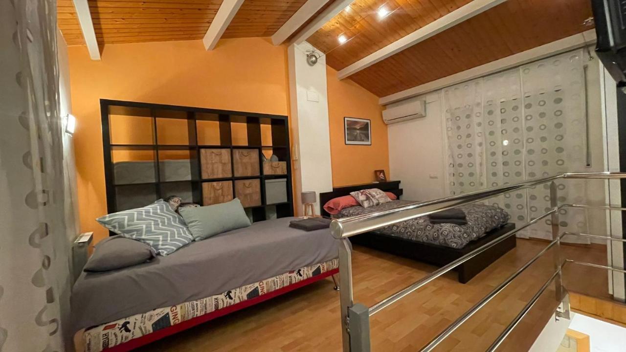 Cozy Beach House With Pool & Bbq 克尤伯厄拉斯 外观 照片