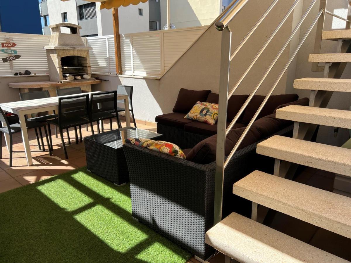 Cozy Beach House With Pool & Bbq 克尤伯厄拉斯 外观 照片