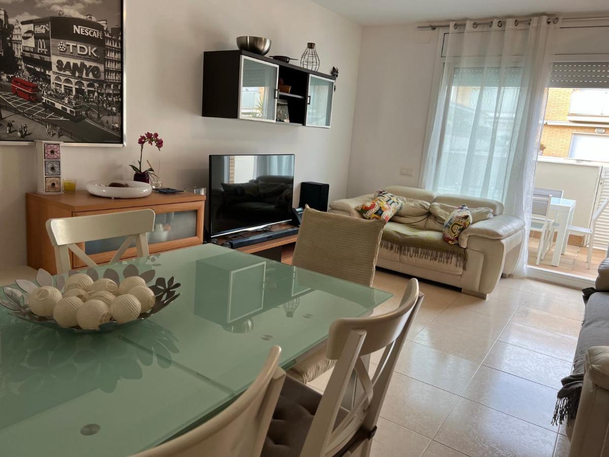 Cozy Beach House With Pool & Bbq 克尤伯厄拉斯 外观 照片
