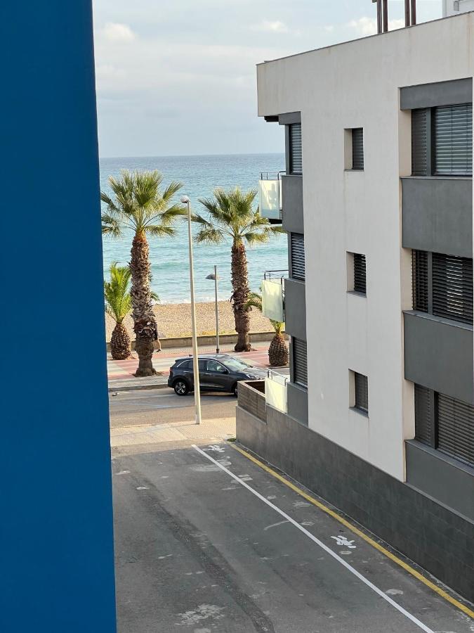 Cozy Beach House With Pool & Bbq 克尤伯厄拉斯 外观 照片